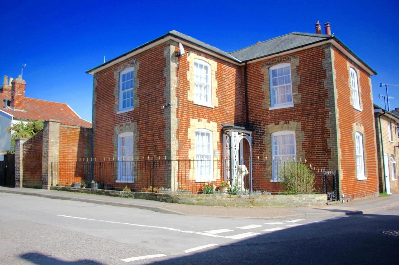 Вилла Seaside Luxury House On The Suffolk Coast Саксмундхэм Экстерьер фото