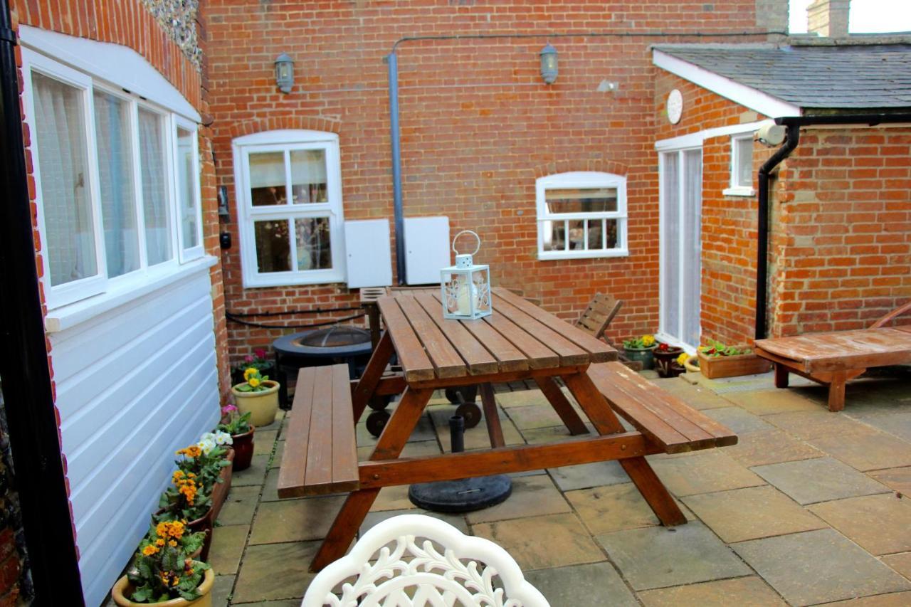 Вилла Seaside Luxury House On The Suffolk Coast Саксмундхэм Экстерьер фото
