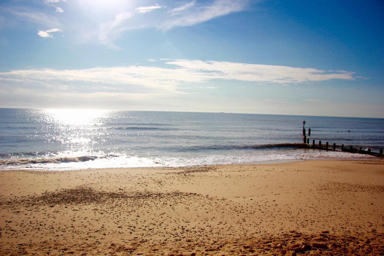 Вилла Seaside Luxury House On The Suffolk Coast Саксмундхэм Экстерьер фото