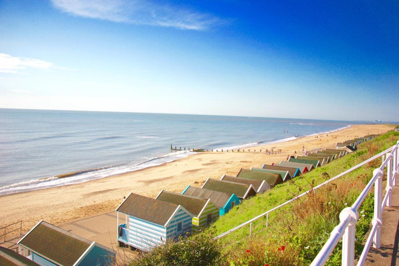 Вилла Seaside Luxury House On The Suffolk Coast Саксмундхэм Экстерьер фото