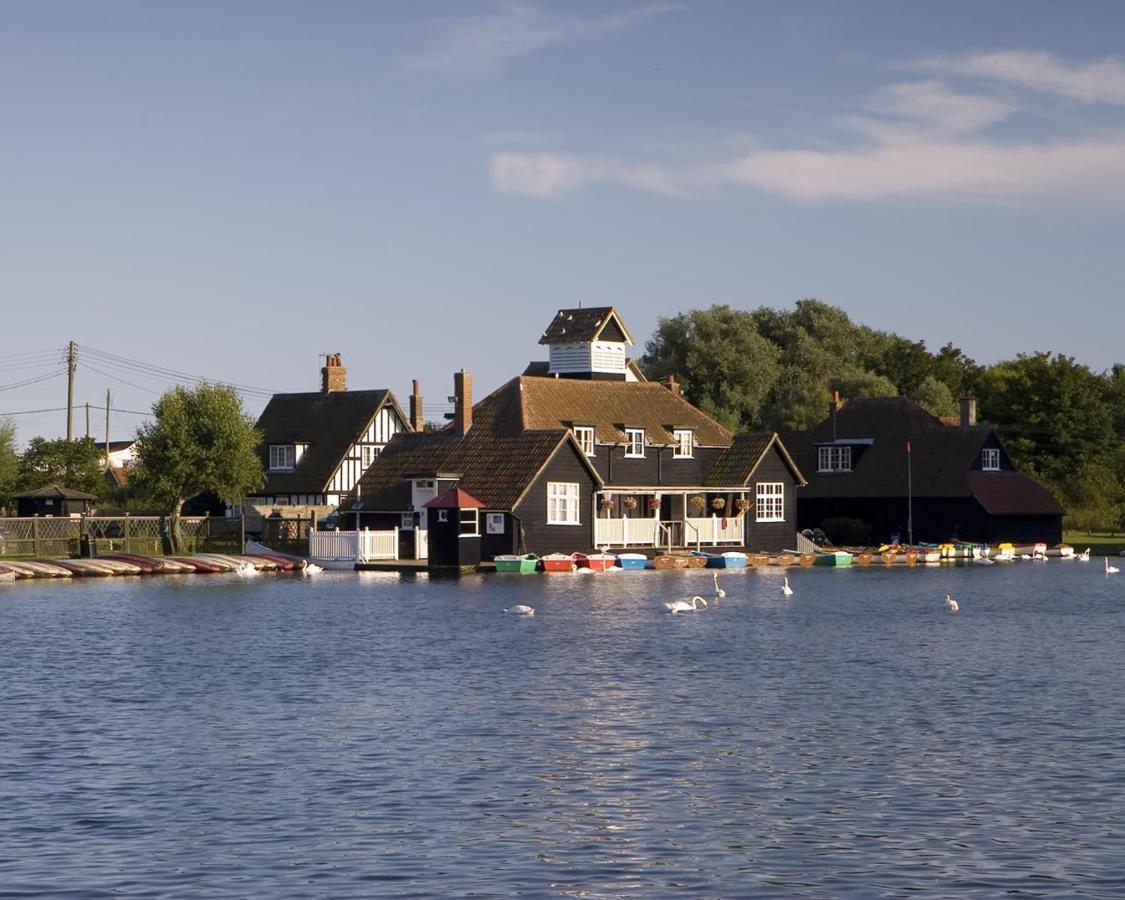 Вилла Seaside Luxury House On The Suffolk Coast Саксмундхэм Экстерьер фото
