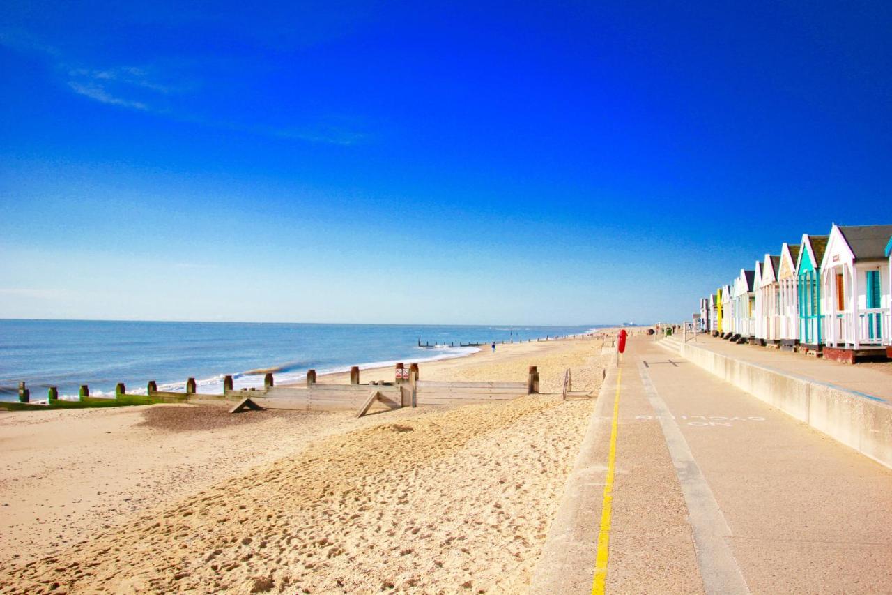 Вилла Seaside Luxury House On The Suffolk Coast Саксмундхэм Экстерьер фото